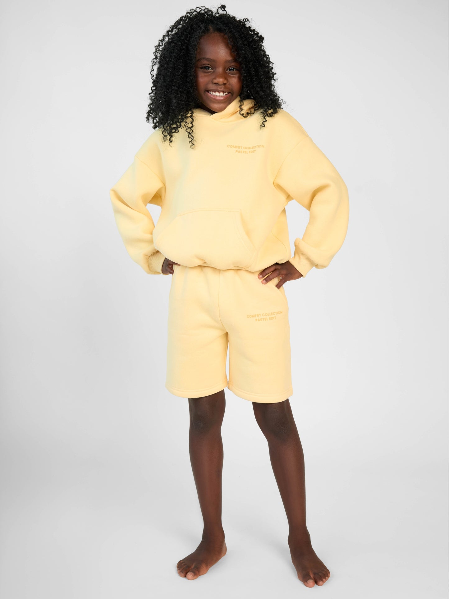 Canary / Hattie
