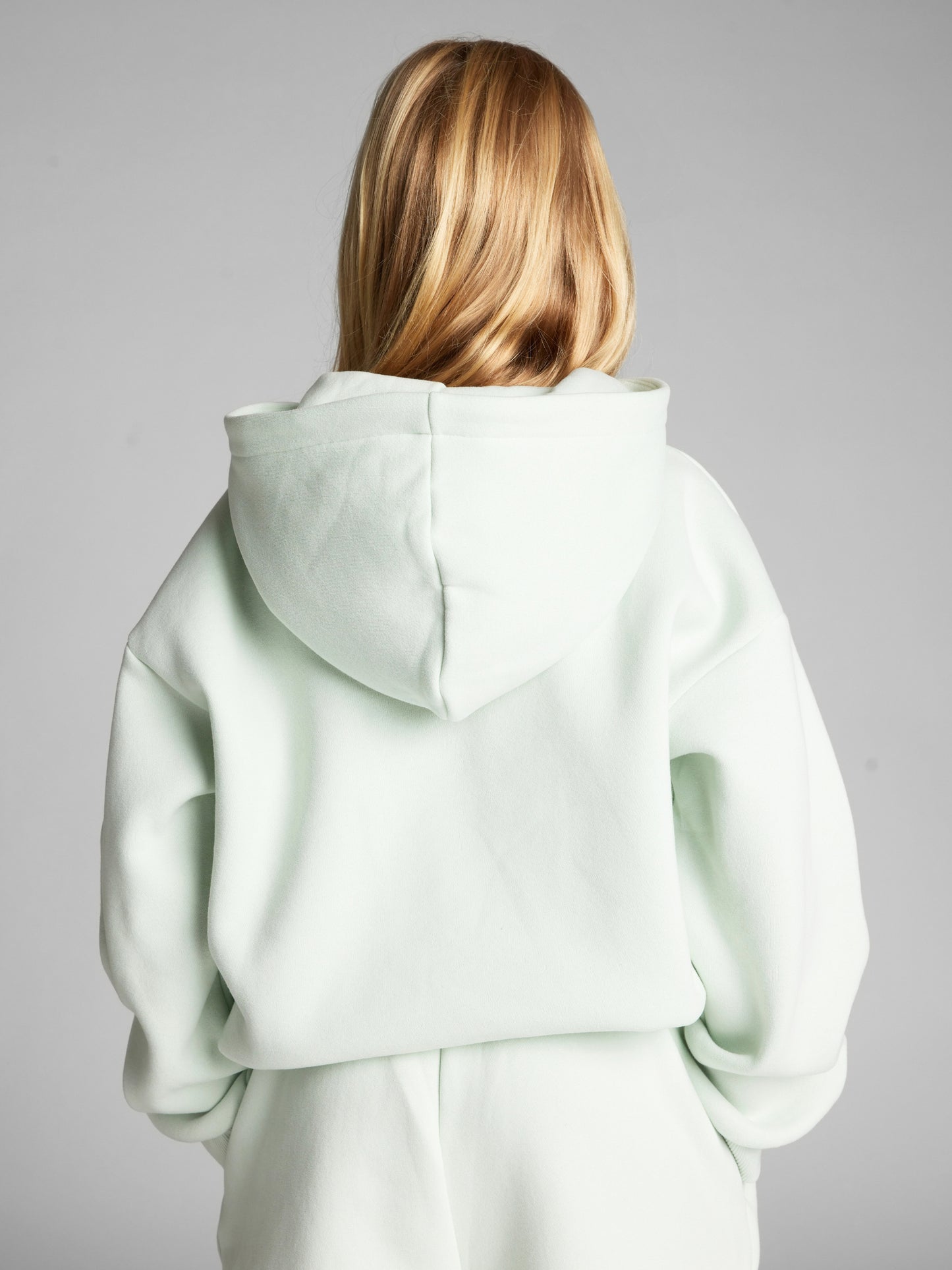 Pale Mint / Arina
