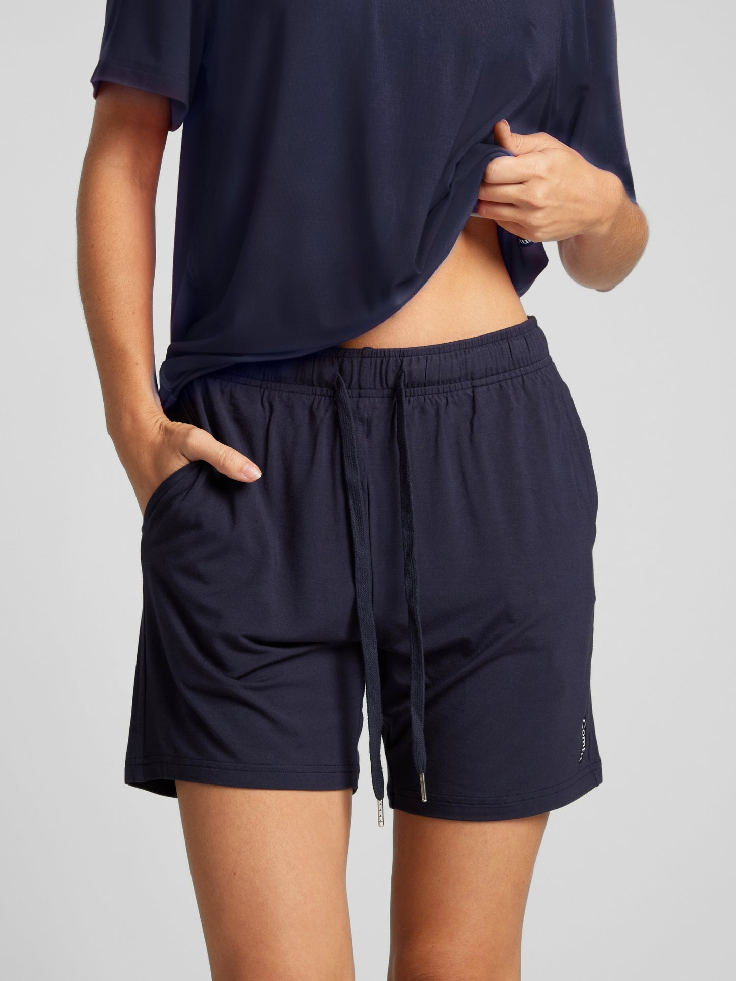 Navy / F