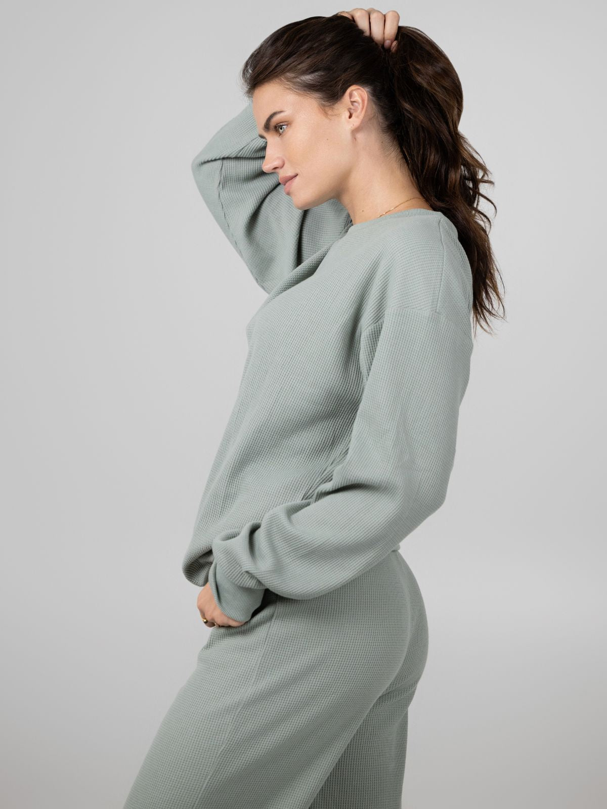 Sage Green / F