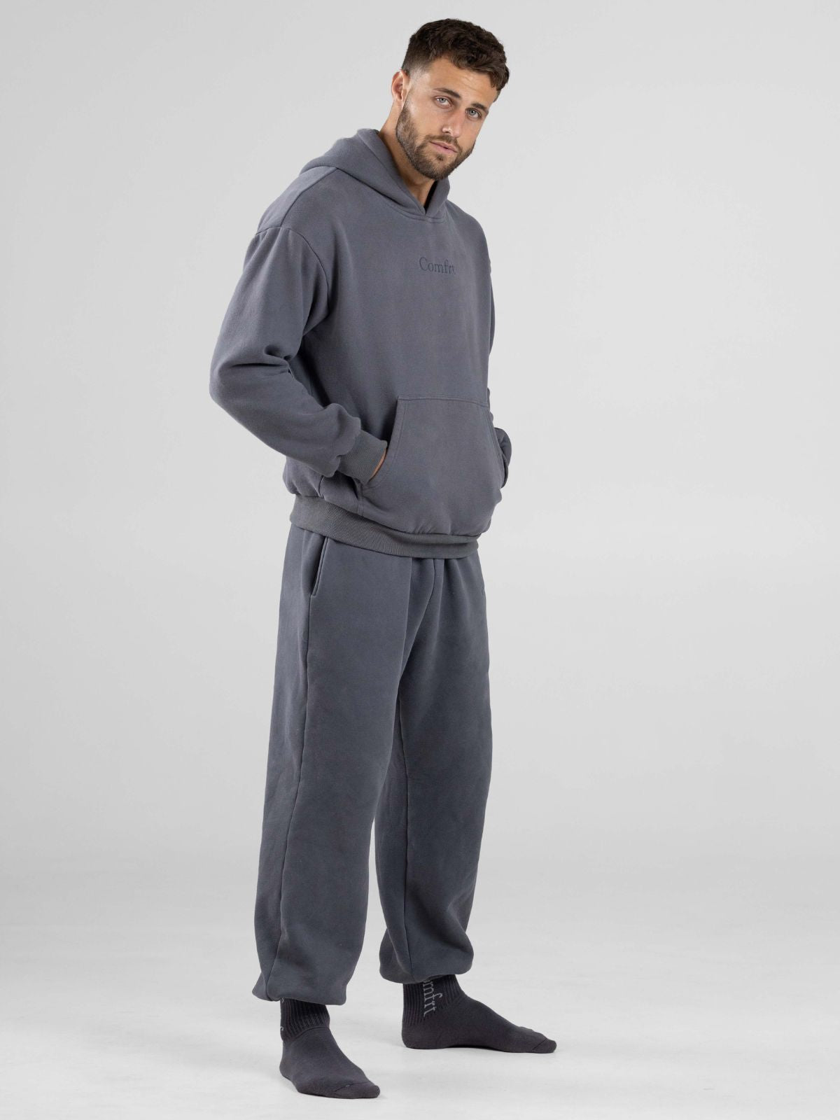 Steel Grey / M