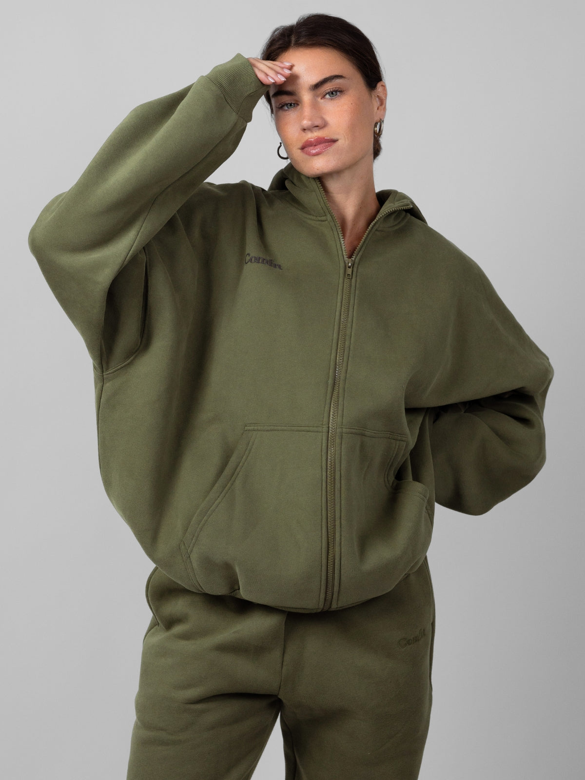 Olive / F
