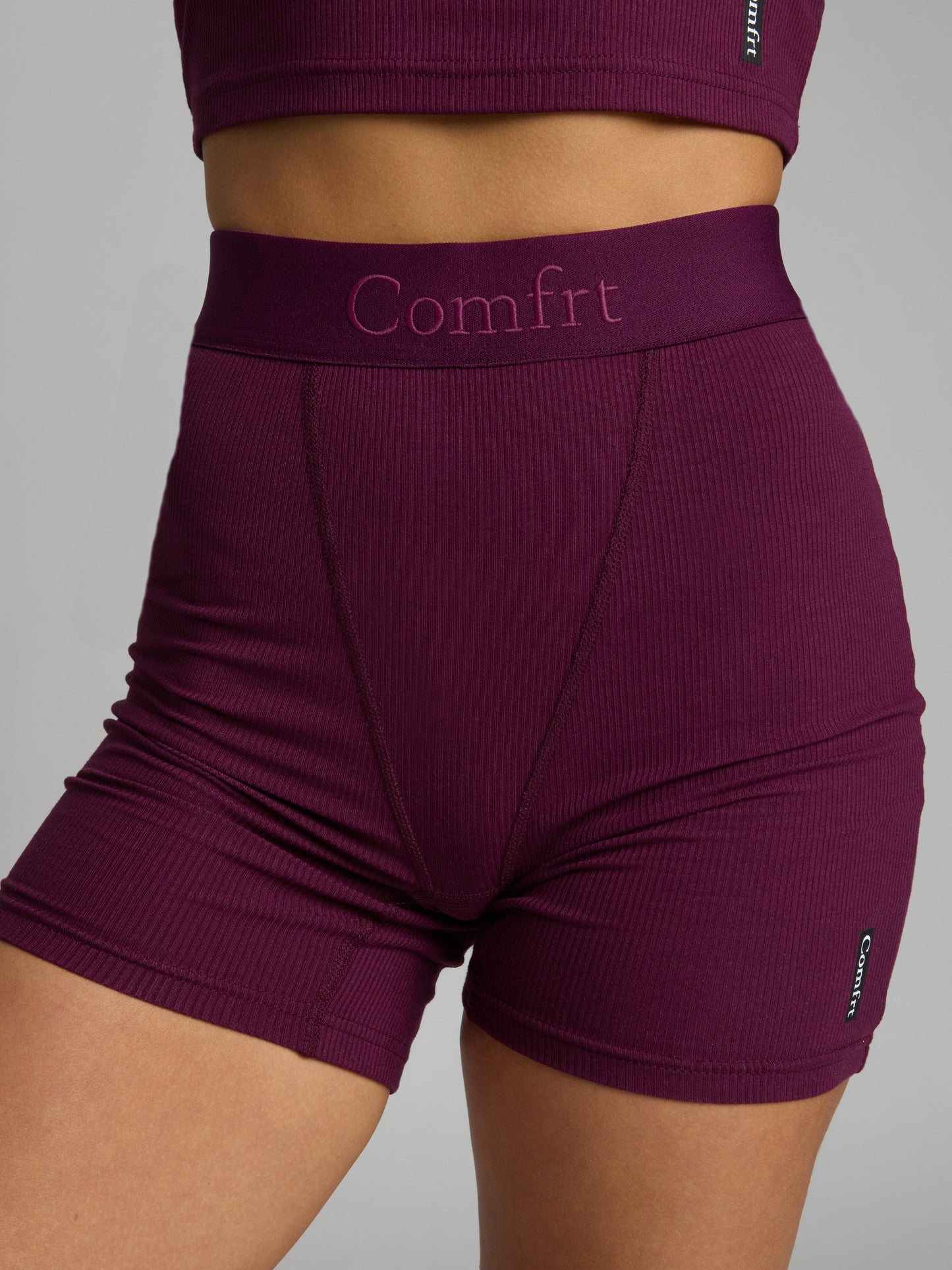 Plum / F