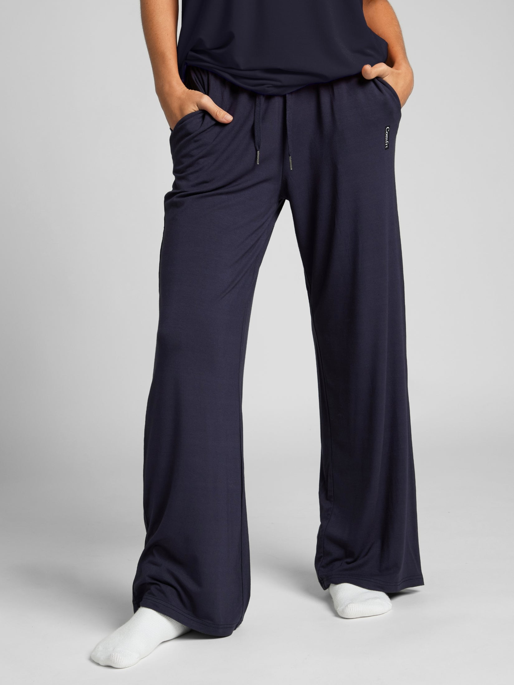 Navy / F