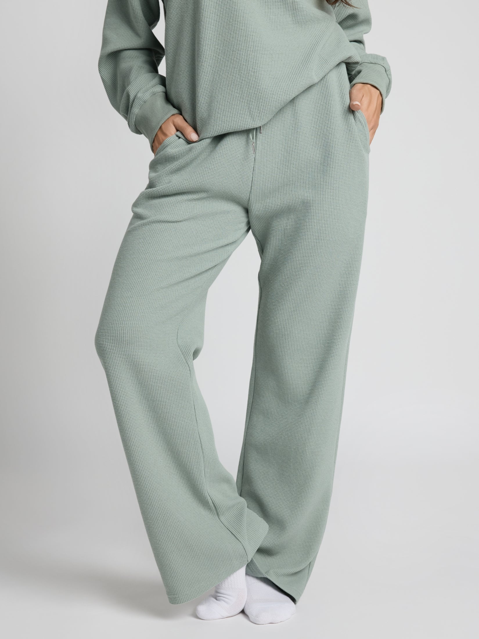 Sage Green / F