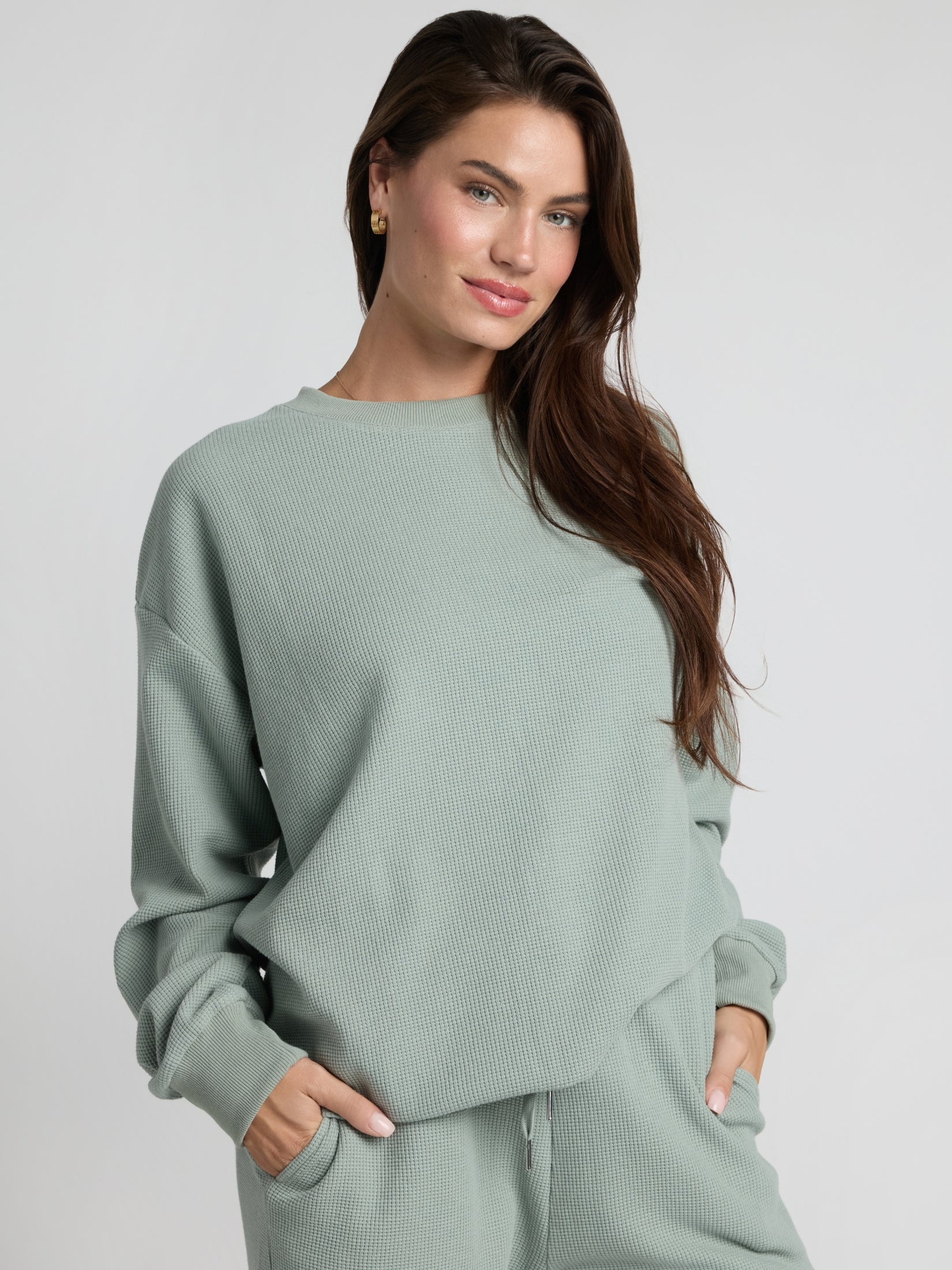 Sage Green / F