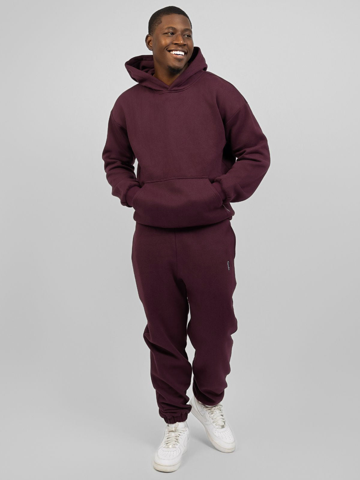 Maroon / M / Raymond