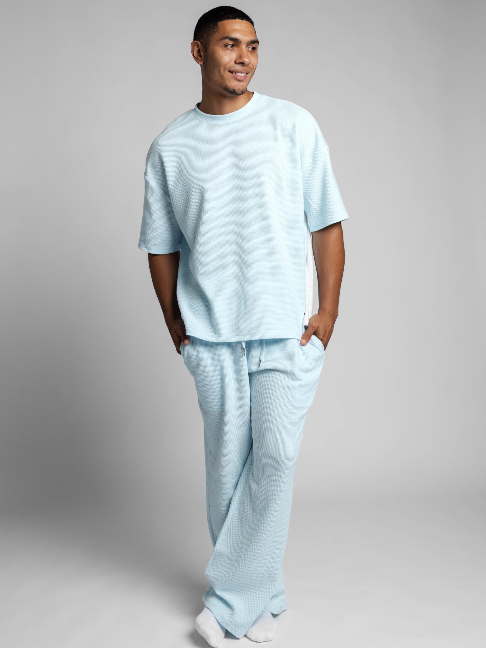 Powder Blue / M