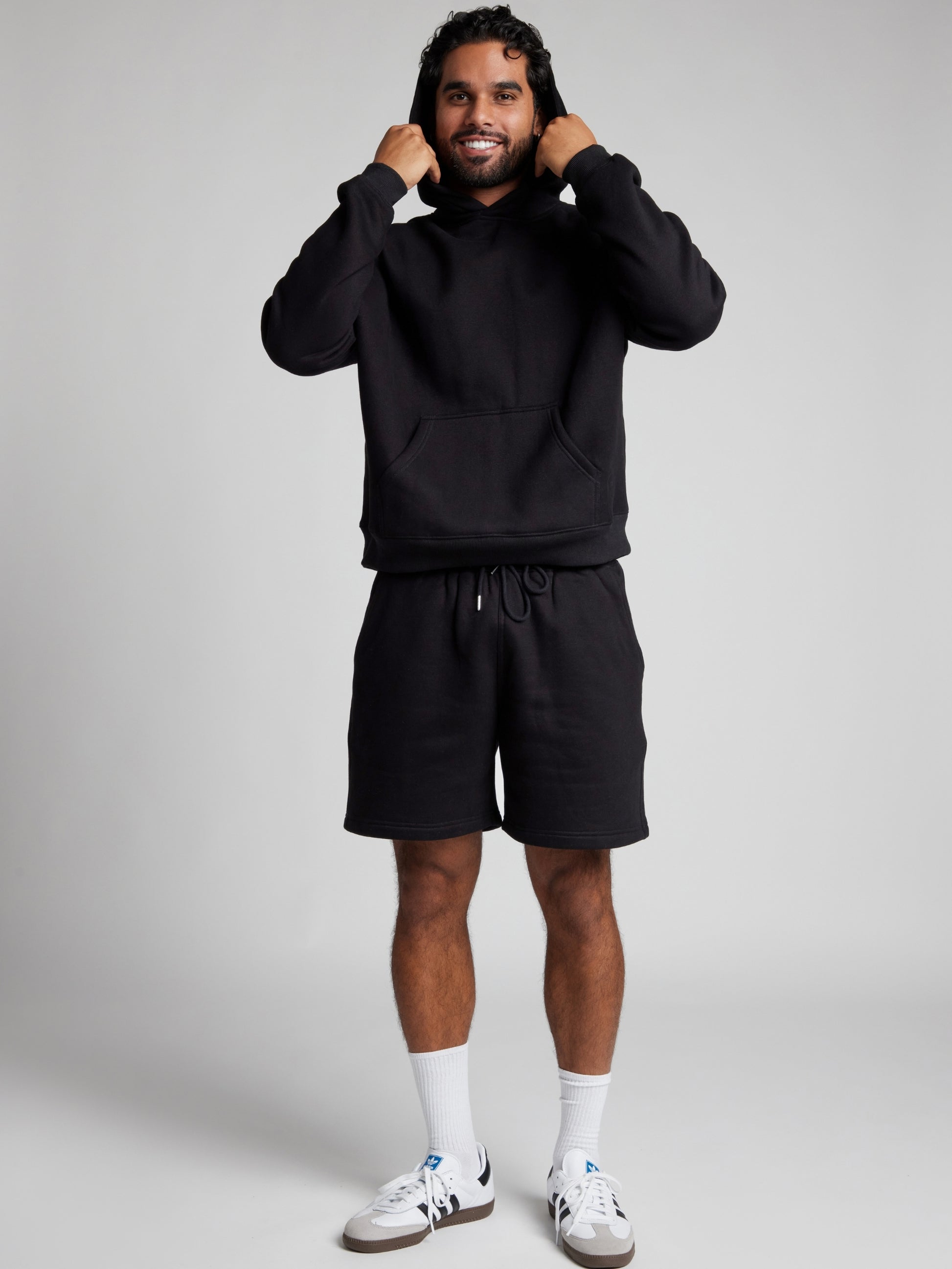 Onyx Black / M