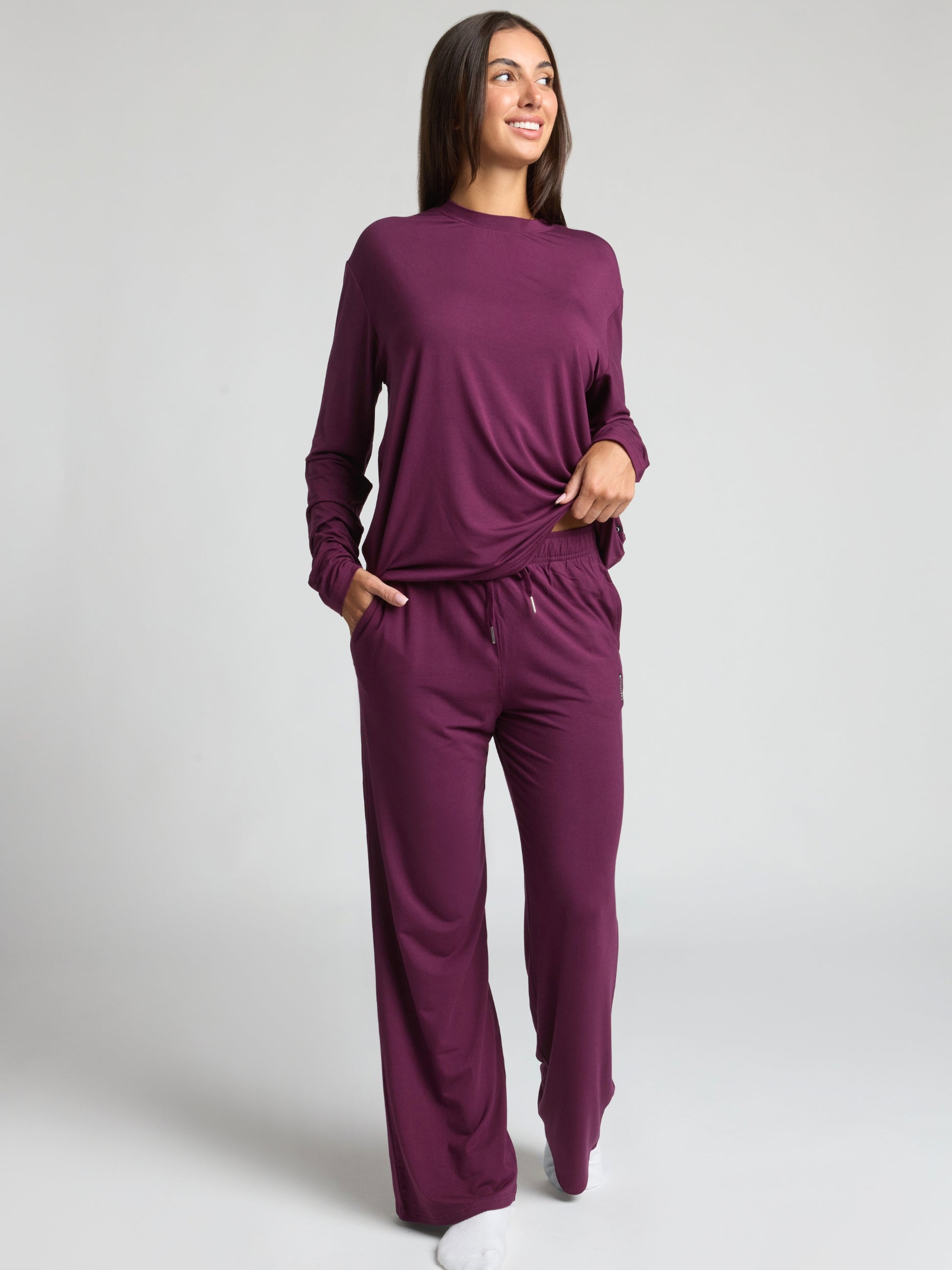 Plum / F