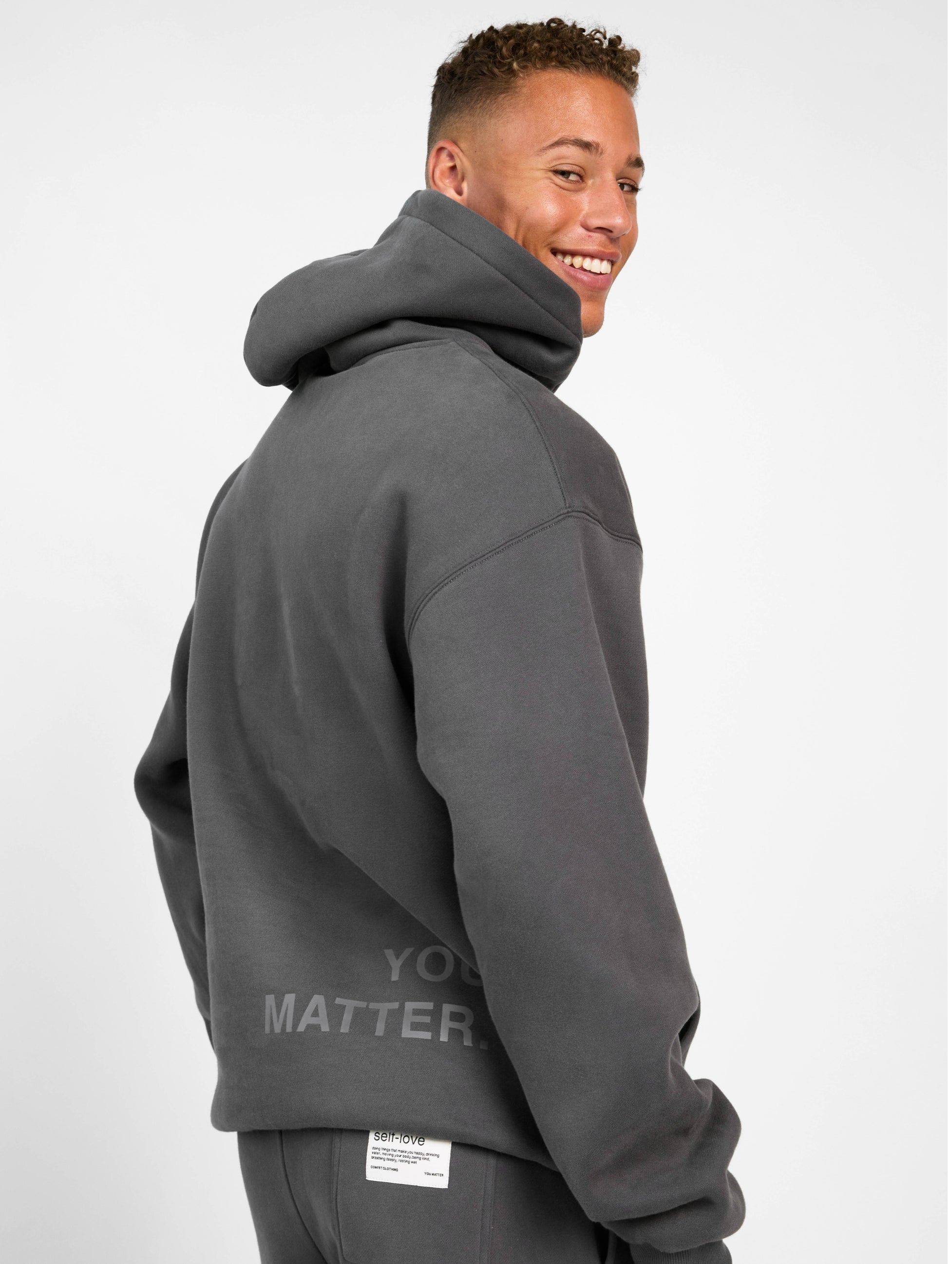 Steel Grey / M