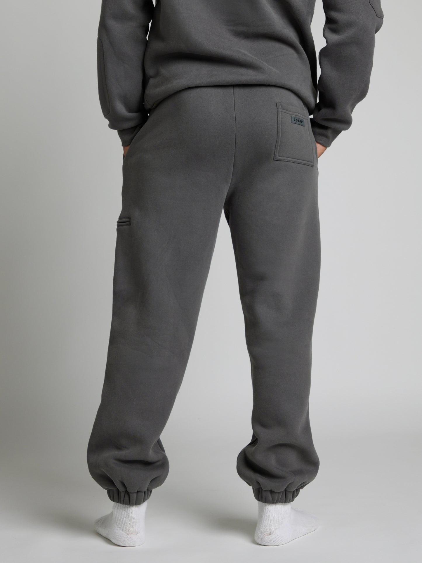 Steel Grey / M