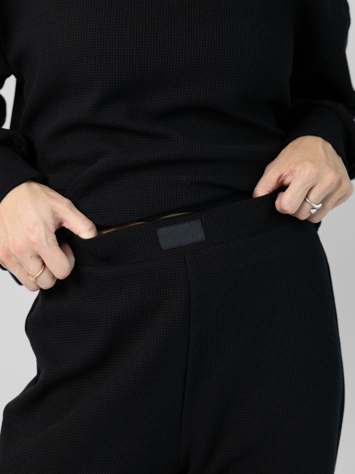 Onyx Black / F