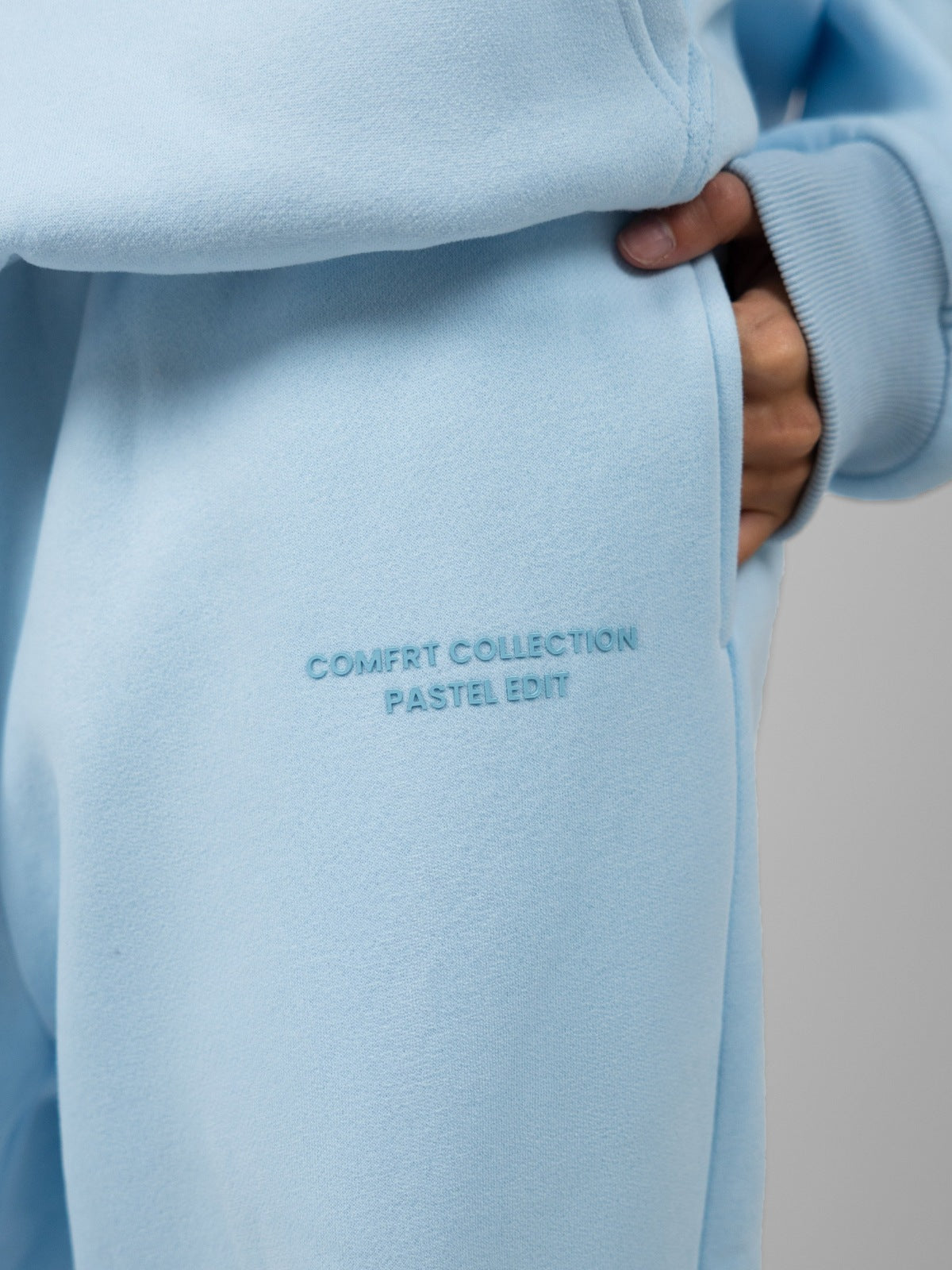 Baby Blue / F