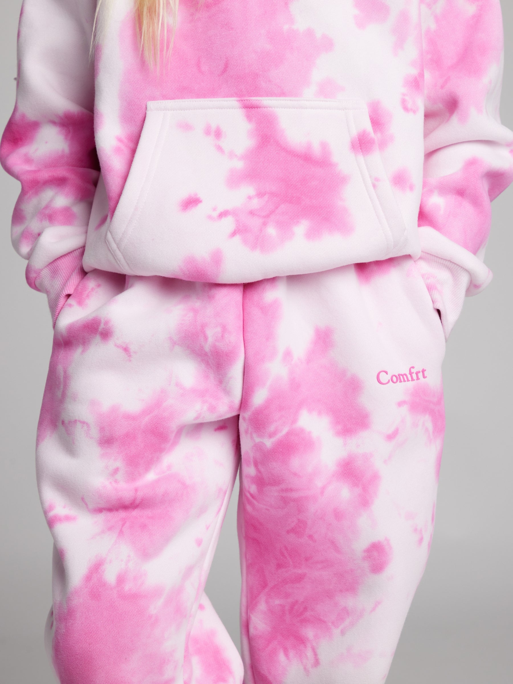 Strawberry Swirl / Arina