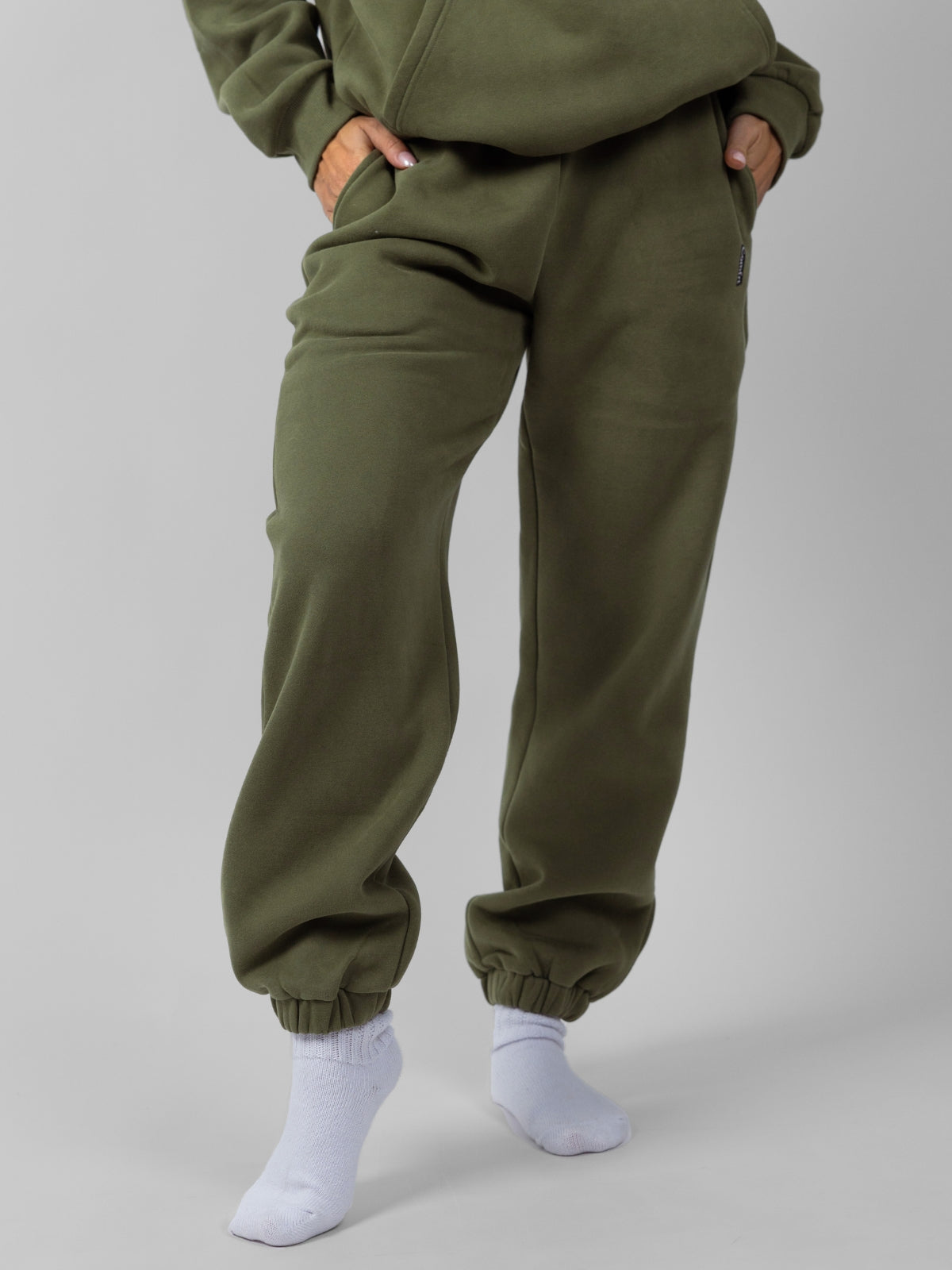 Olive / F