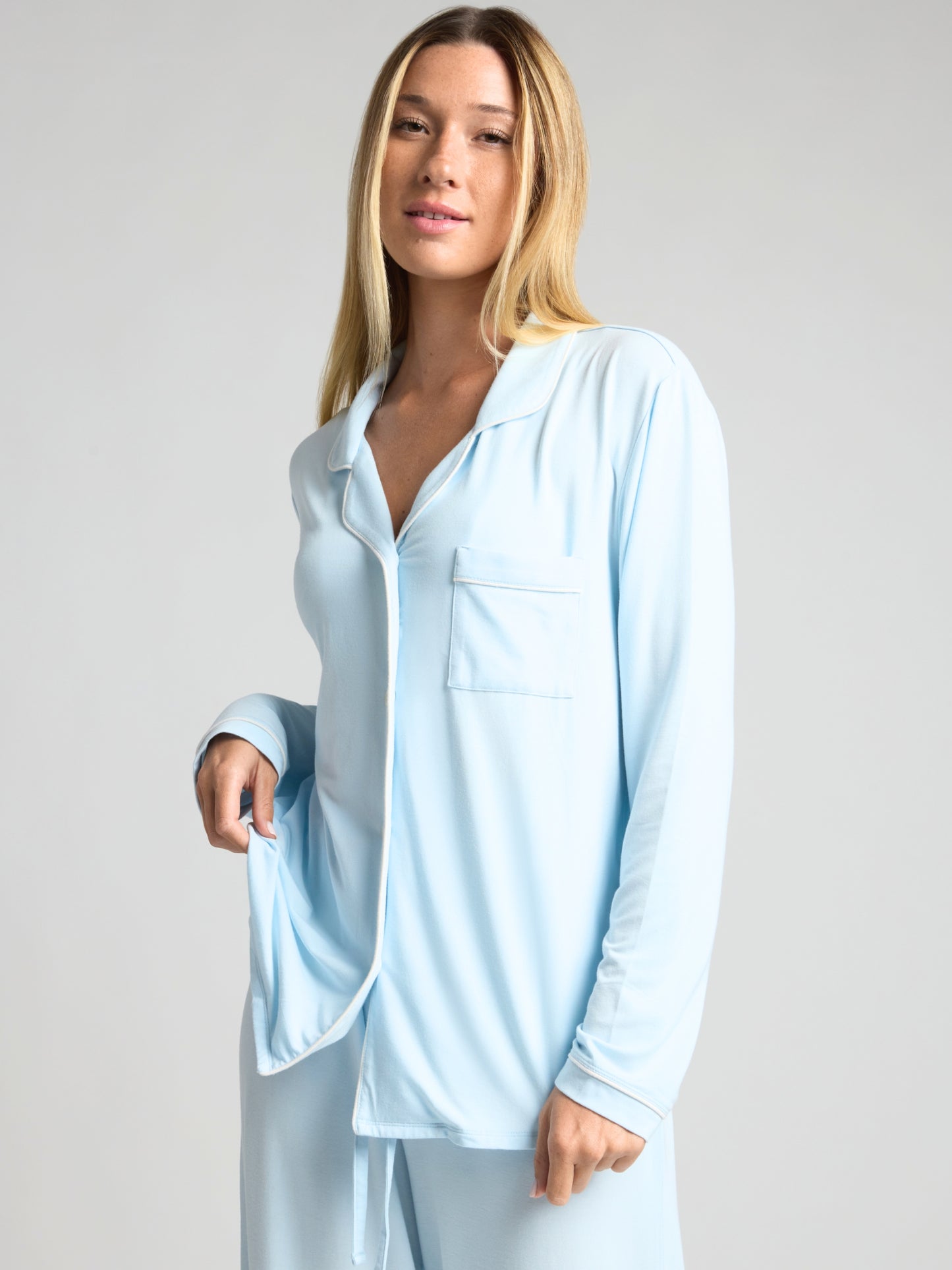 Powder Blue / F