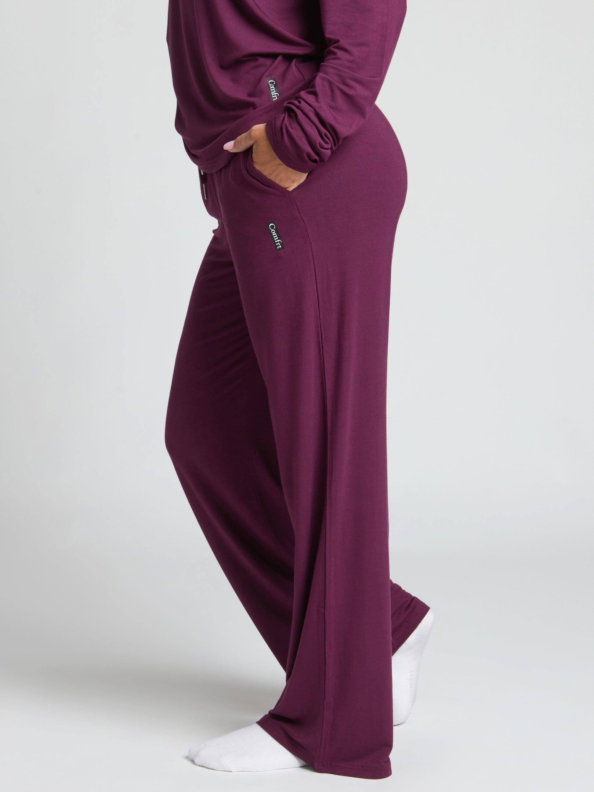Plum / F