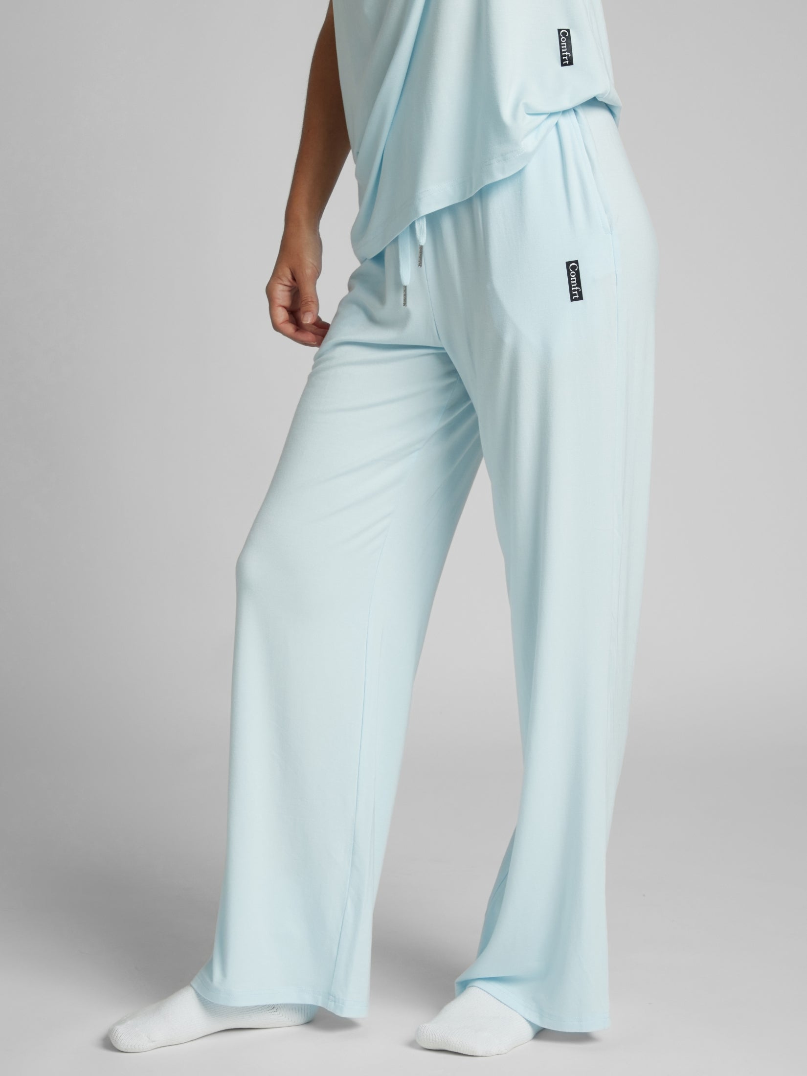 Powder Blue / F