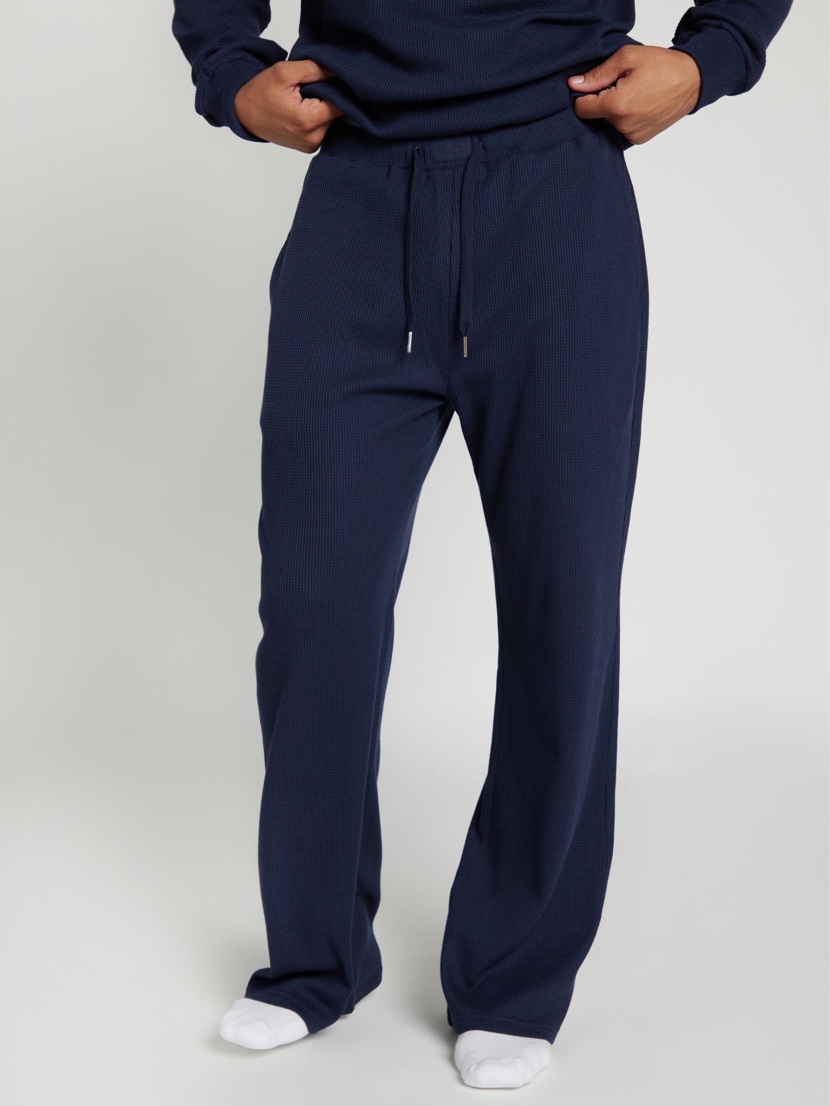 Navy / M