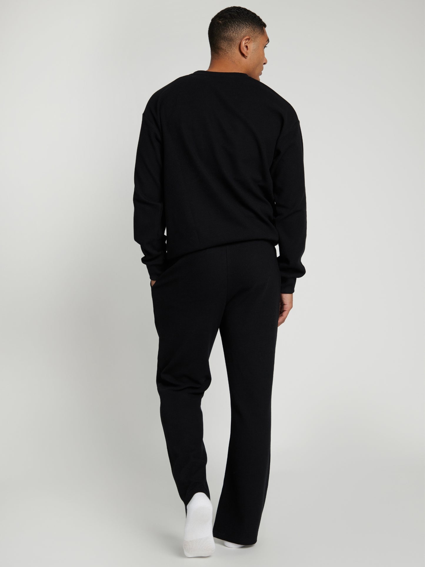 Onyx Black / M