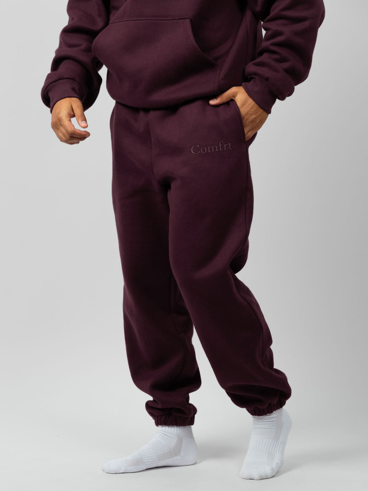 Maroon / M / Jared