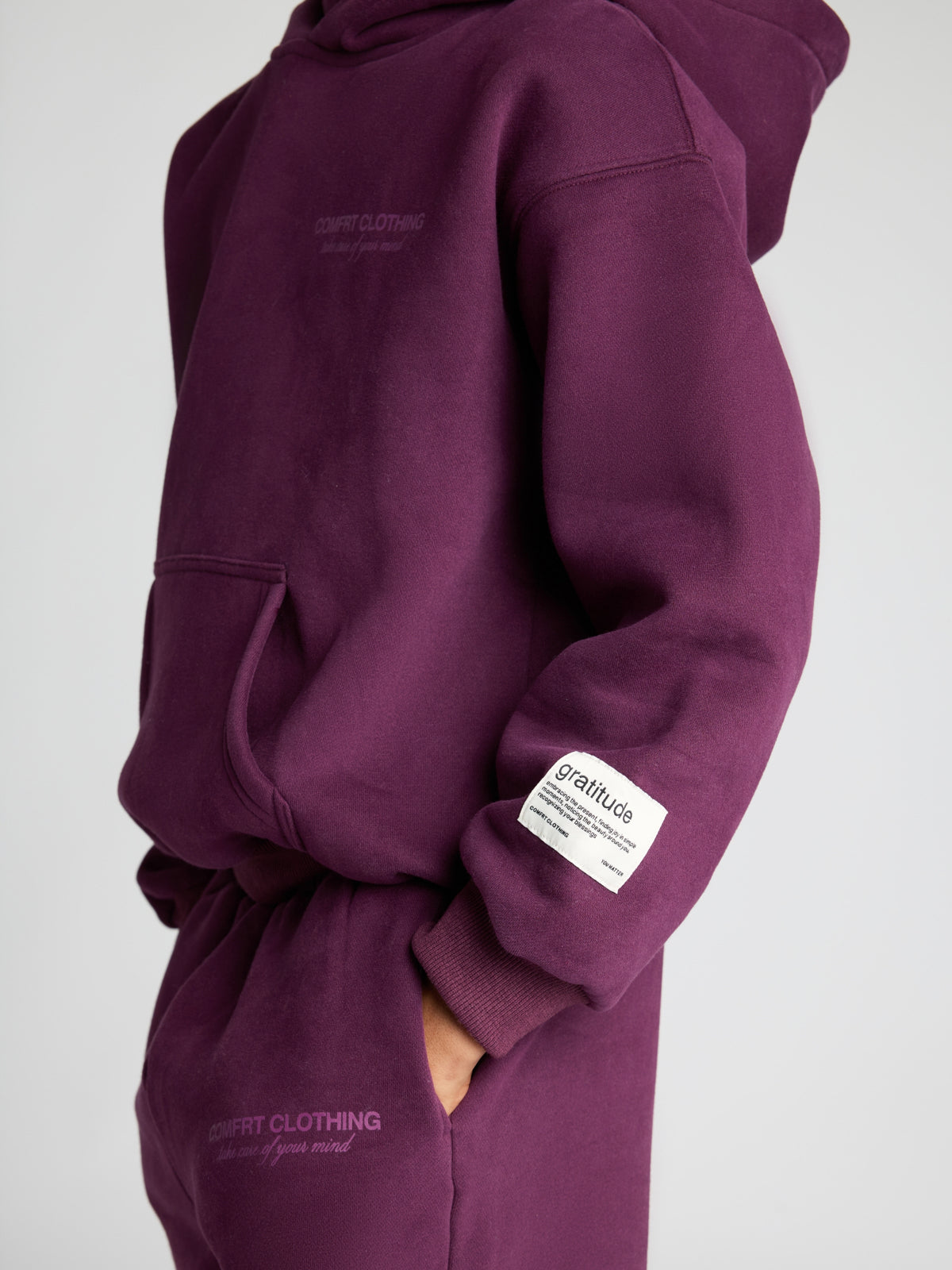Plum / Apolo
