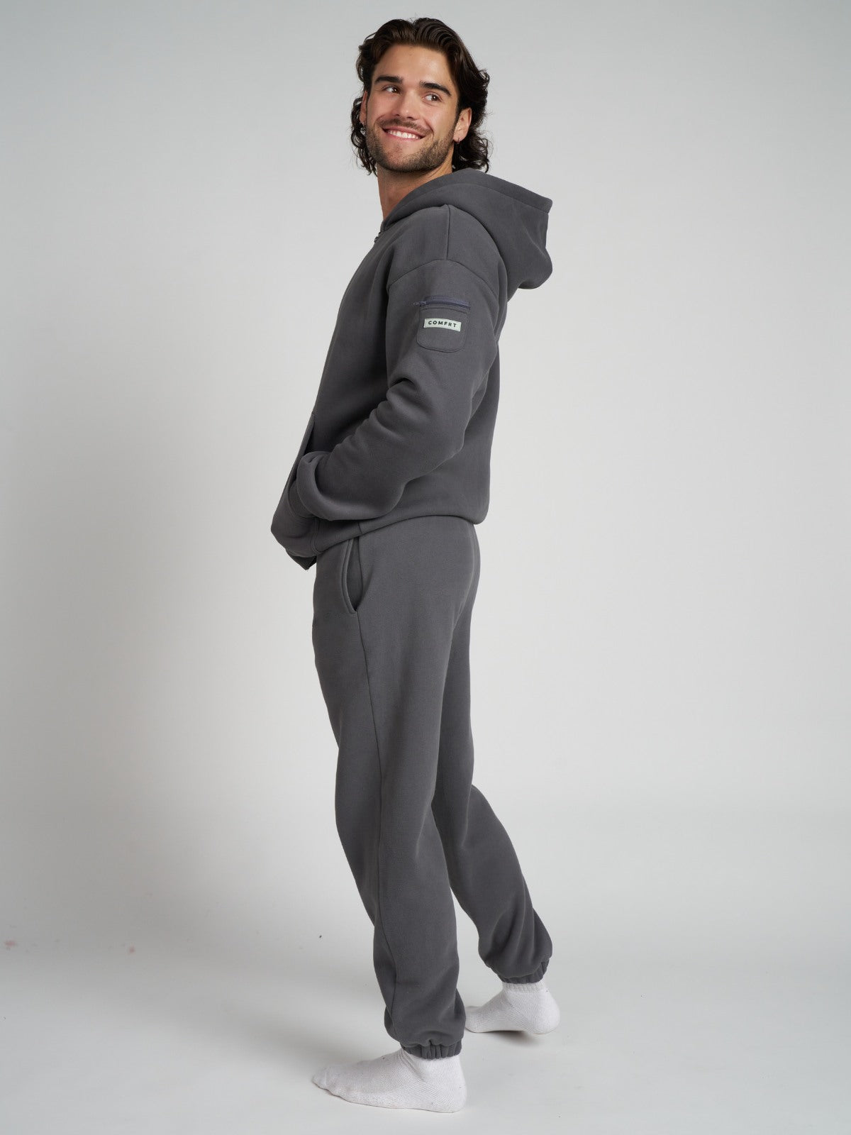 Steel Grey / M