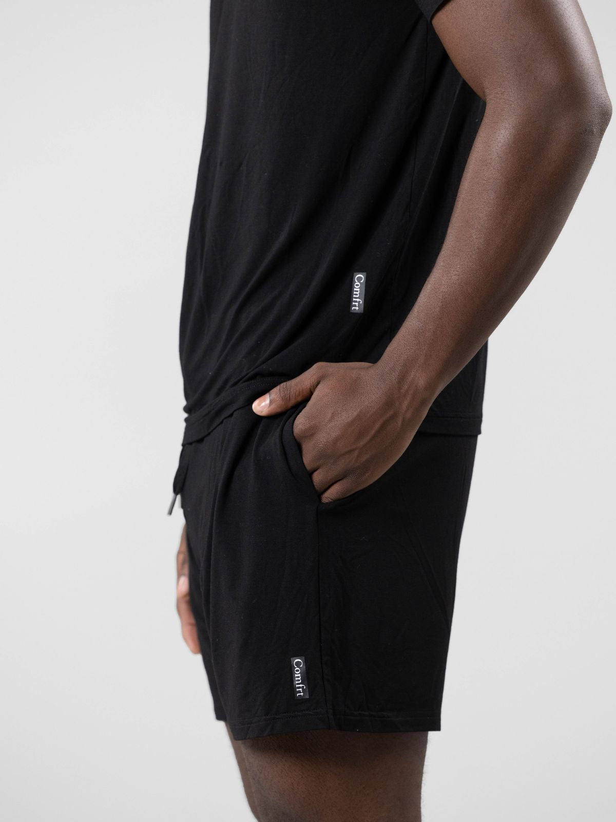 Onyx Black / M